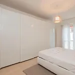 Youhosty - Grazioli 4 Apartman