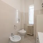 Youhosty - Grazioli 4 *